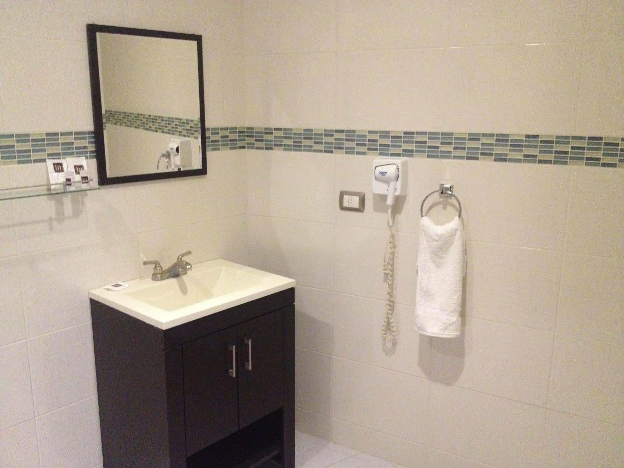 Hotel Majova Inn Халапа Экстерьер фото