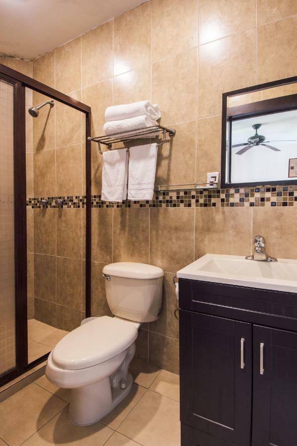 Hotel Majova Inn Халапа Экстерьер фото